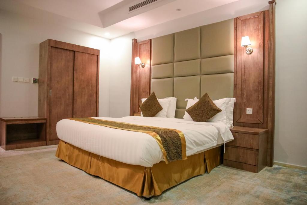 One Bedroom Apartment