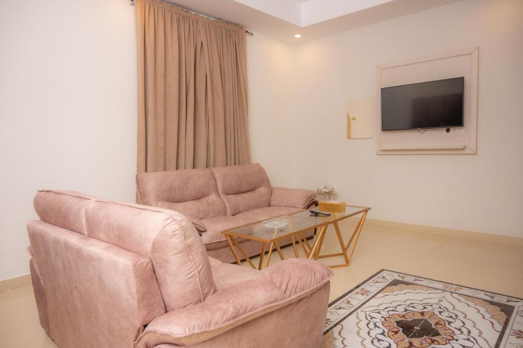 Two bedrooms Family Suite with living room